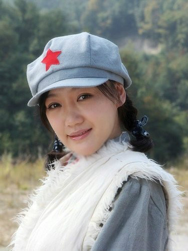 《弹孔》剧照图片,弹孔高清壁纸